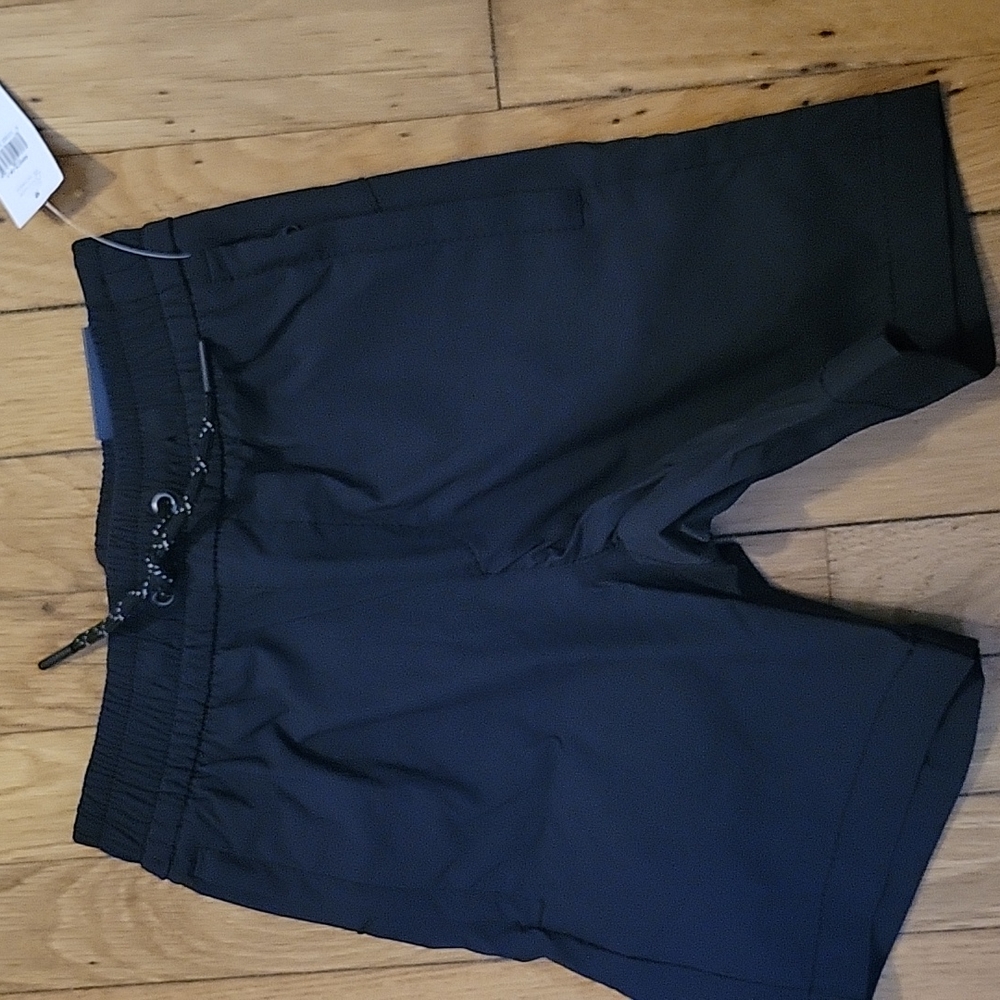 Gap Boys quick dry shorts nwt